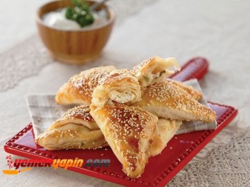 Beyaz Peynirli Börek Tarifi, Nasıl Yapılır?