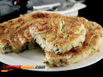 Ispanaklı ve Peynirli Rulo Börek Tarifi, Nasıl Yapılır?