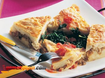 Patlıcanlı ve Soğanlı Börek Tarifi, Nasıl Yapılır?