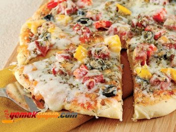 Karışık Pizza Tarifi, Nasıl Yapılır?