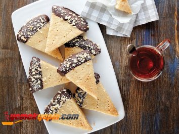 Fındıklı ve Çikolatalı Shortbread Tarifi, Nasıl Yapılır?