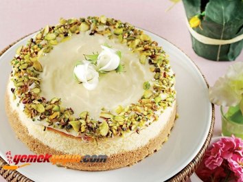 Beyaz Çikolata Soslu Cheesecake Tarifi, Nasıl Yapılır?