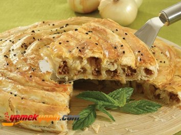 Kıymalı Sarmal Börek Tarifi, Nasıl Yapılır?