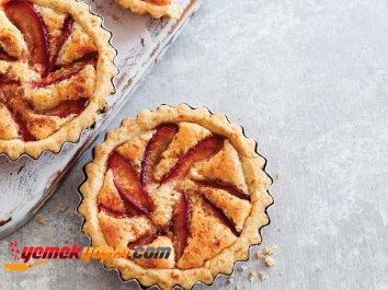 Badem Püreli Erikli Mini Tart Tarifi, Nasıl Yapılır?