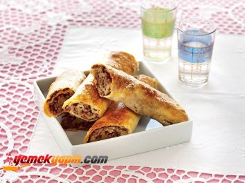 Kıymalı ve Cevizli Börek Tarifi, Nasıl Yapılır?