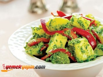 Rokalı Pesto Soslu Patates Salatası