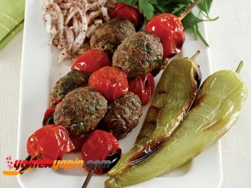 Domatesli Kebap Tarifi, Nasıl Yapılır?