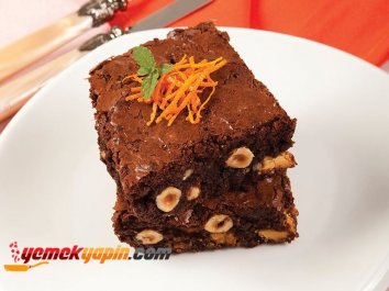 Portakallı ve Beyaz Çikolatalı Brownie Tarifi, Nasıl Yapılır?