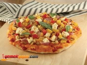 Beyaz Peynirli Pizza Tarifi, Nasıl Yapılır?