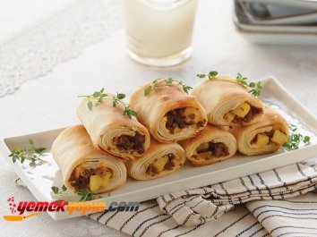 Kıymalı ve Patatesli Kuru Börek Tarifi, Nasıl Yapılır?