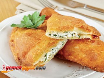 Lor Peynirli Çiğ Börek Tarifi, Nasıl Yapılır?