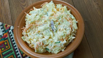 Coleslaw Tarifi, Nasıl Yapılır?