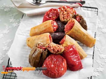 Karışık Etli Dolma Tarifi, Nasıl Yapılır?