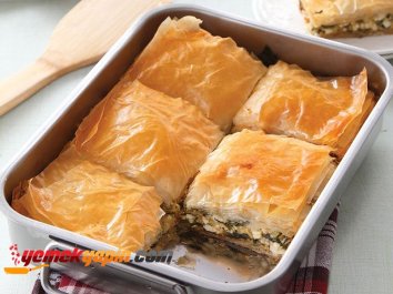 Ispanaklı ve Peynirli Çıtır Börek Tarifi, Nasıl Yapılır?