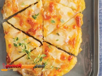 Soğanlı Patates Pizza Tarifi, Nasıl Yapılır?