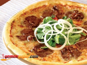 Barbekü Soslu Pizza Tarifi, Nasıl Yapılır?