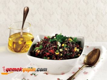 Siyah Pirinç Salatası Tarifi, Nasıl Yapılır?