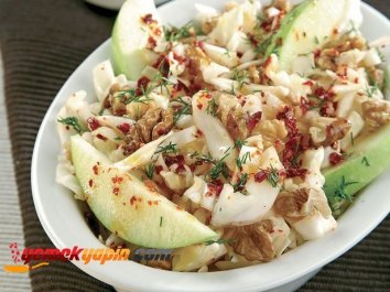 Elmalı Ve Acı Biberli Lahana Salatası Tarifi, Nasıl Yapılır?
