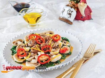 Marine Mantarlı Pazı Salatası Tarifi, Nasıl Yapılır?