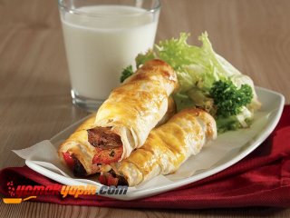 Etli Dürüm Böreği Tarifi, Nasıl Yapılır?