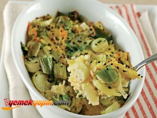 Patatesli Pırasa Böreği Tarifi, Nasıl Yapılır?