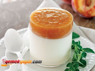Şeftali Soslu Panna Cotta Tarifi, Nasıl Yapılır?