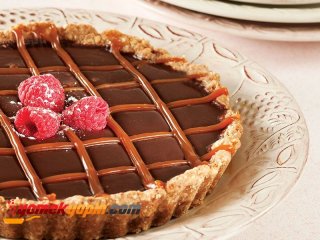 Bisküvi Tabanlı ve Karamelli Tart Tarifi, Nasıl Yapılır?
