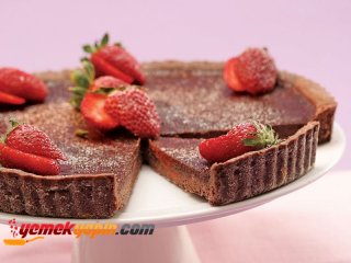 Çilekli ve Çikolatalı Tart Tarifi, Nasıl Yapılır?