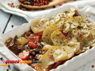 Fırında Patatesli Kuzu Eti Tarifi, Nasıl Yapılır?