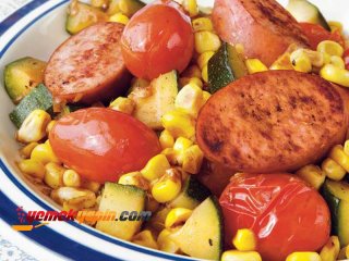 Skillet Vegetables Smoked Sausage Tarifi, Nasıl Yapılır?