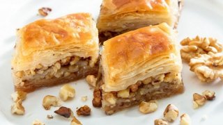 Cevizli Ev Baklavası Tarifi, Püf Noktaları, Nasıl Yapılır?