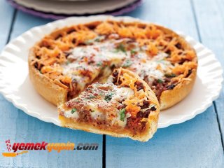 Bolonez Soslu Tart Tarifi, Nasıl Yapılır?