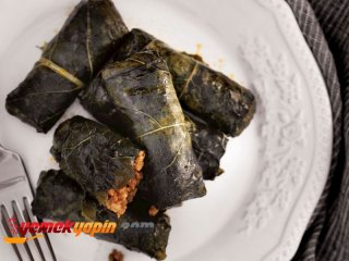 Güveçte Karalahana Sarması Tarifi, Nasıl Yapılır?