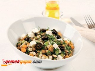 Zeytinli Bakliyat Salatası Tarifi, Nasıl Yapılır?