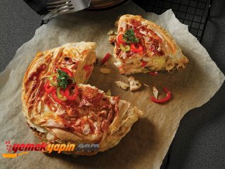 Tavuk Etli Kolay Börek Tarifi, Nasıl Yapılır?